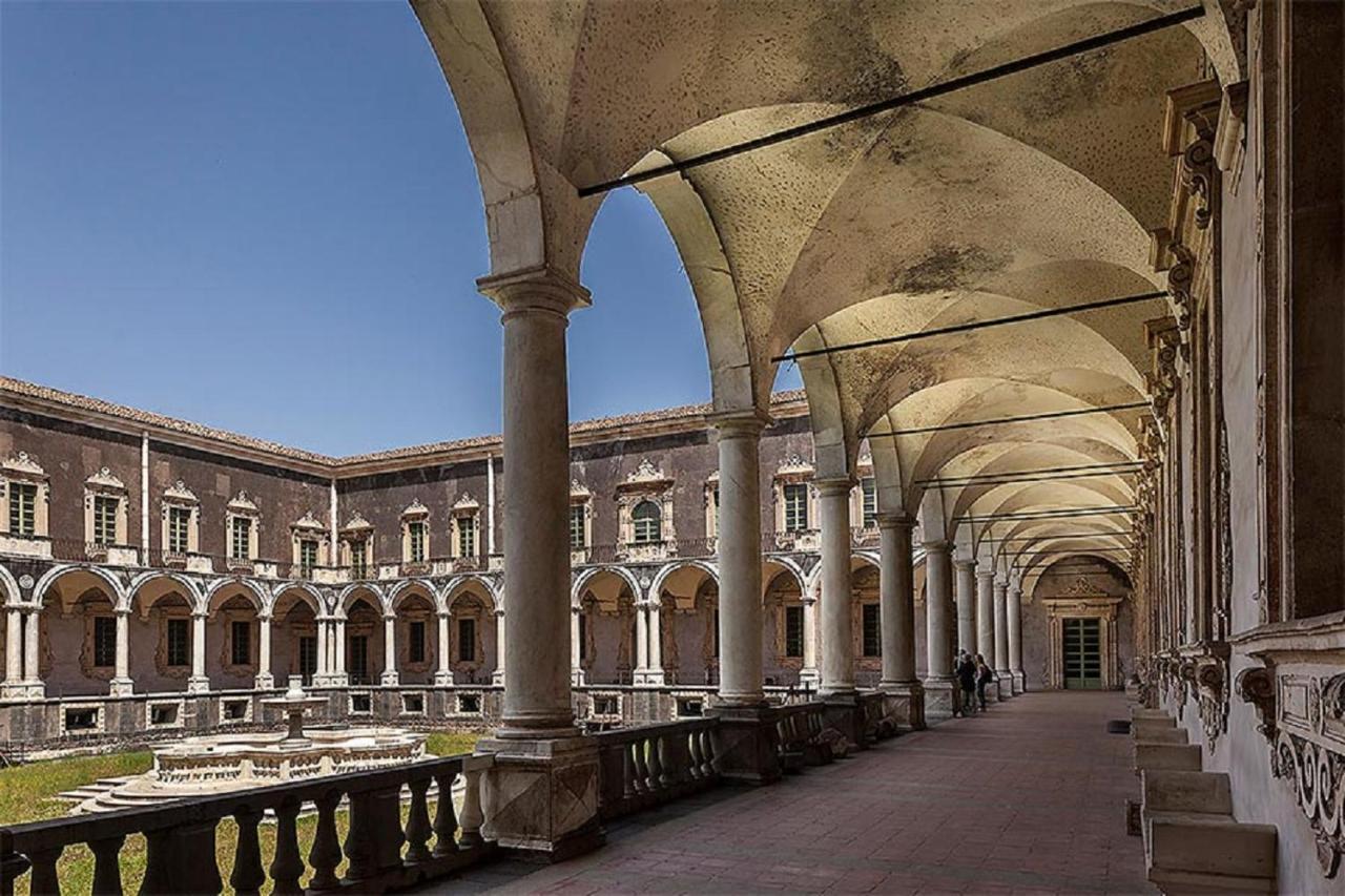 Benedettini Palace - exclusive suites&views Catane Extérieur photo