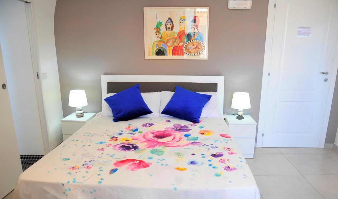 Benedettini Palace - exclusive suites&views Catane Extérieur photo